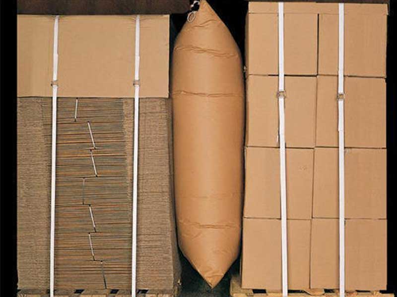 dunnage bags.jpg
